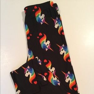 Unicorn leggings OS fit 2-12 Variety of sizes🦄
